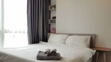 1 bedroom, desk, iron/ironing board, free WiFi