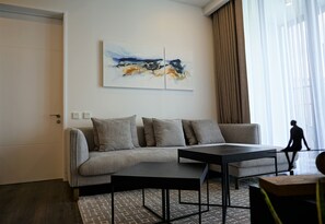 55-inch LED TV with digital channels, TV - Sansara (Hua Hin)