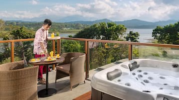 Gallery Suite | Balcony