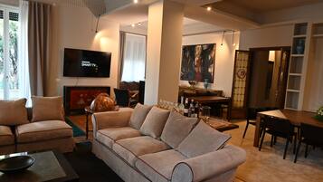 Coin salon dans le hall