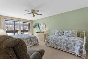 2 bedrooms, WiFi, bed sheets - Knolls 0913 - Two Bedroom Apartment, Sleeps 6 (Osage Beach)