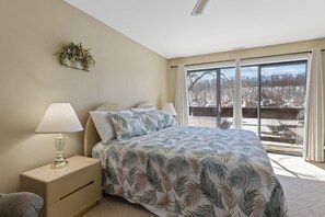 2 bedrooms, WiFi, bed sheets - Knolls 0913 - Two Bedroom Apartment, Sleeps 6 (Osage Beach)