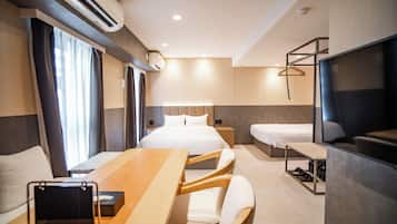 Residence Universal 35D | In-room safe, desk, soundproofing, iron/ironing board (on request)