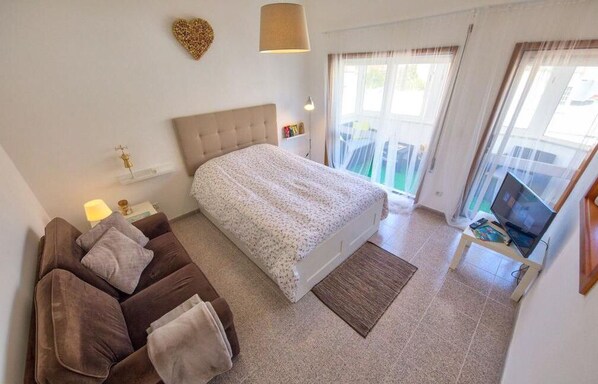 2 chambres, Wi-Fi, literie fournie