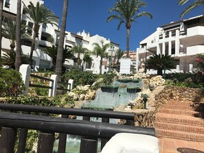 Property grounds - Modern 2 Bed ,2 bathroom refurbished apartment , outstanding sea and golf views (Manilva)
