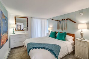 7 bedrooms, iron/ironing board, free WiFi, bed sheets