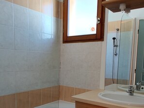 Bathroom - Duplex Chalet 3 Rooms for 6 People in Superdévoluy (Le Dévoluy)