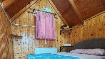 Stuga Basic - 1 sovrum - utsikt mot bergen (Double room) | Gratis wi-fi och sängkläder