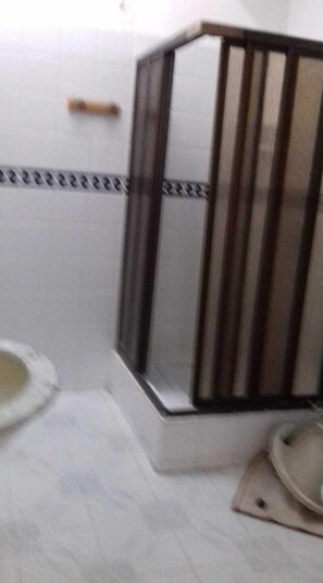 City Condo | Bathroom | Towels