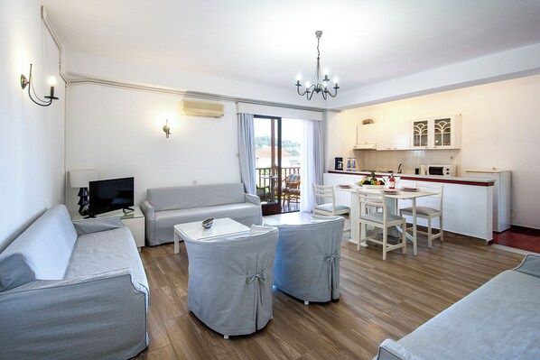 Superior Duplex | Living area