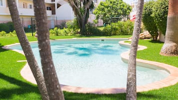 Piscina a l'aire lliure