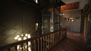 Interior - Hotel Çarshia e Jupave (Gjakova)