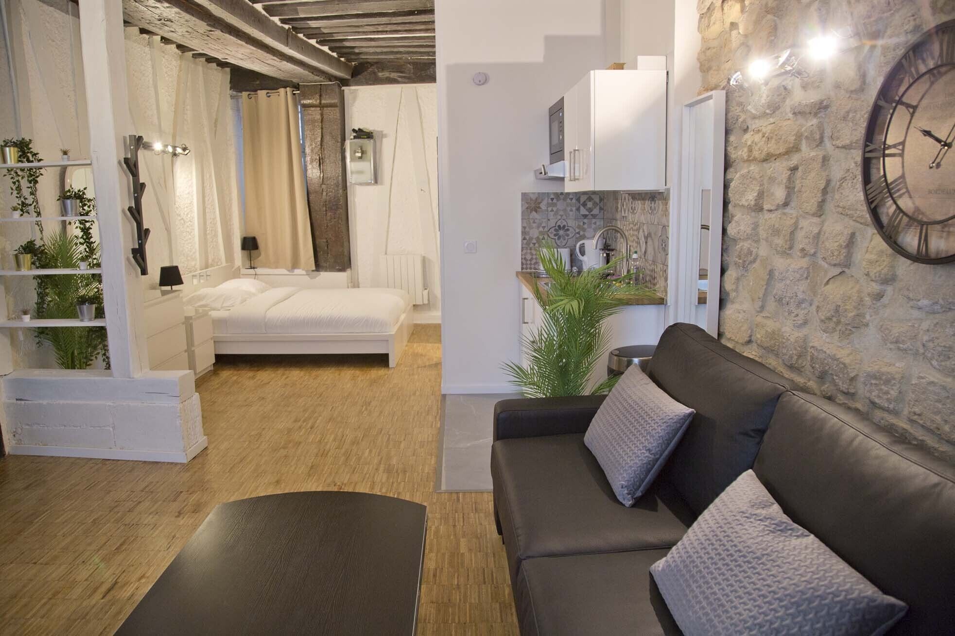 1 bedroom, desk, iron/ironing board, free WiFi