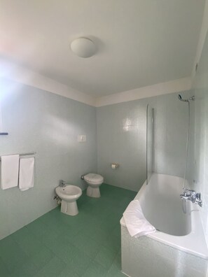 Bathroom - Scacciapensieri (Buttrio)