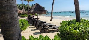 Beach - Elements 215 2 Bedroom Condo by RedAwning (Playa del Carmen)