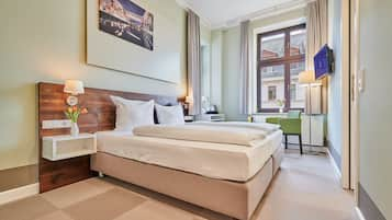 Economy Double Room | Premium bedding, in-room safe, desk, laptop workspace