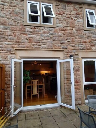 Luxury Townhouse, Free Wi-fi