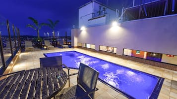 Piscina externa