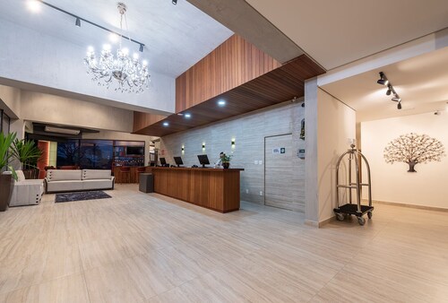 Via Garden Varginha Hotel