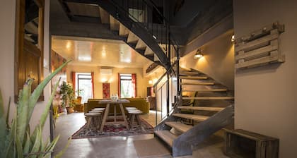 SUPERBE DUPLEX 136M2 AVEC PISCINE