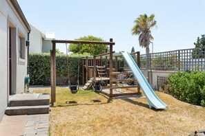 Aire de jeu extérieure pour enfants