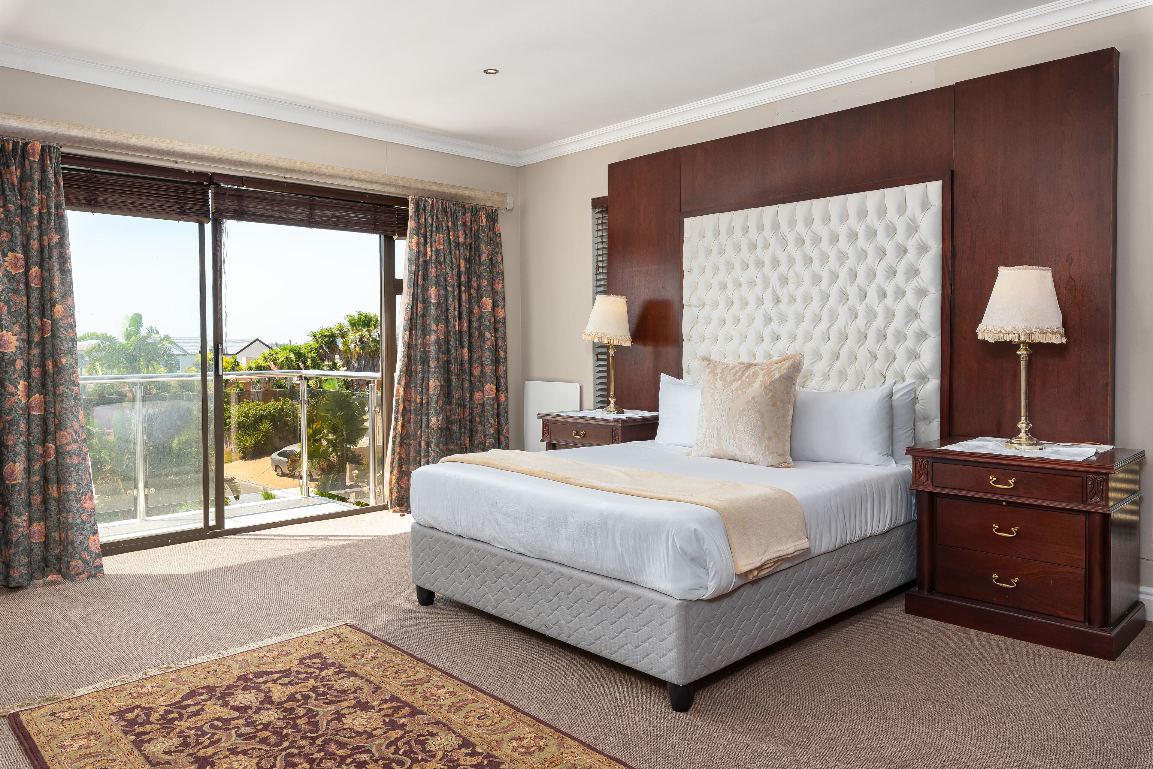 Deluxe Villa | 6 bedrooms, premium bedding, desk, laptop workspace