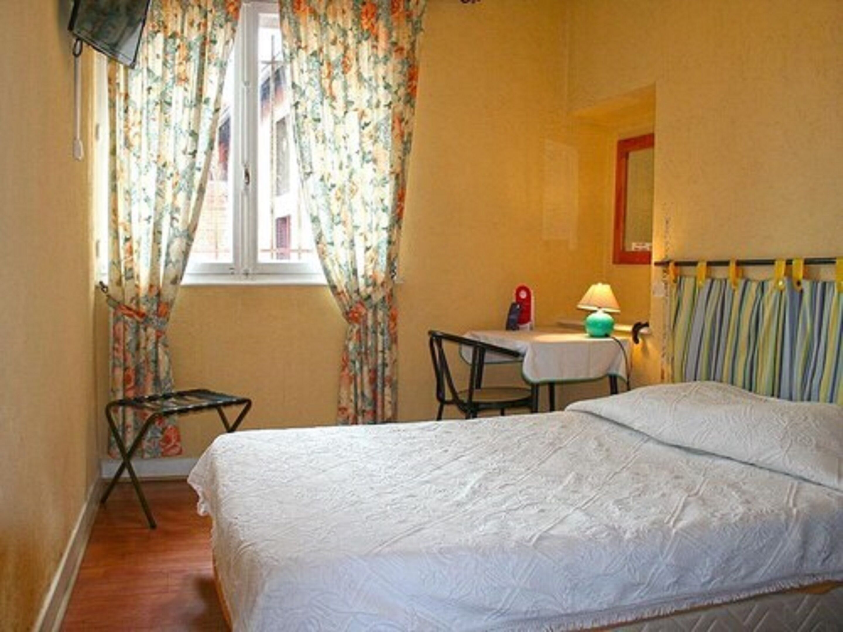 double room | 1 bedroom, desk, soundproofing, free wifi