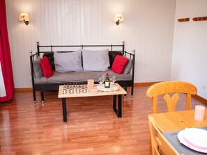 Interior - 3-Bedroom Duplex in Superdévoluy - Sleeps 6, Pets Allowed, Parking (Le Dévoluy)