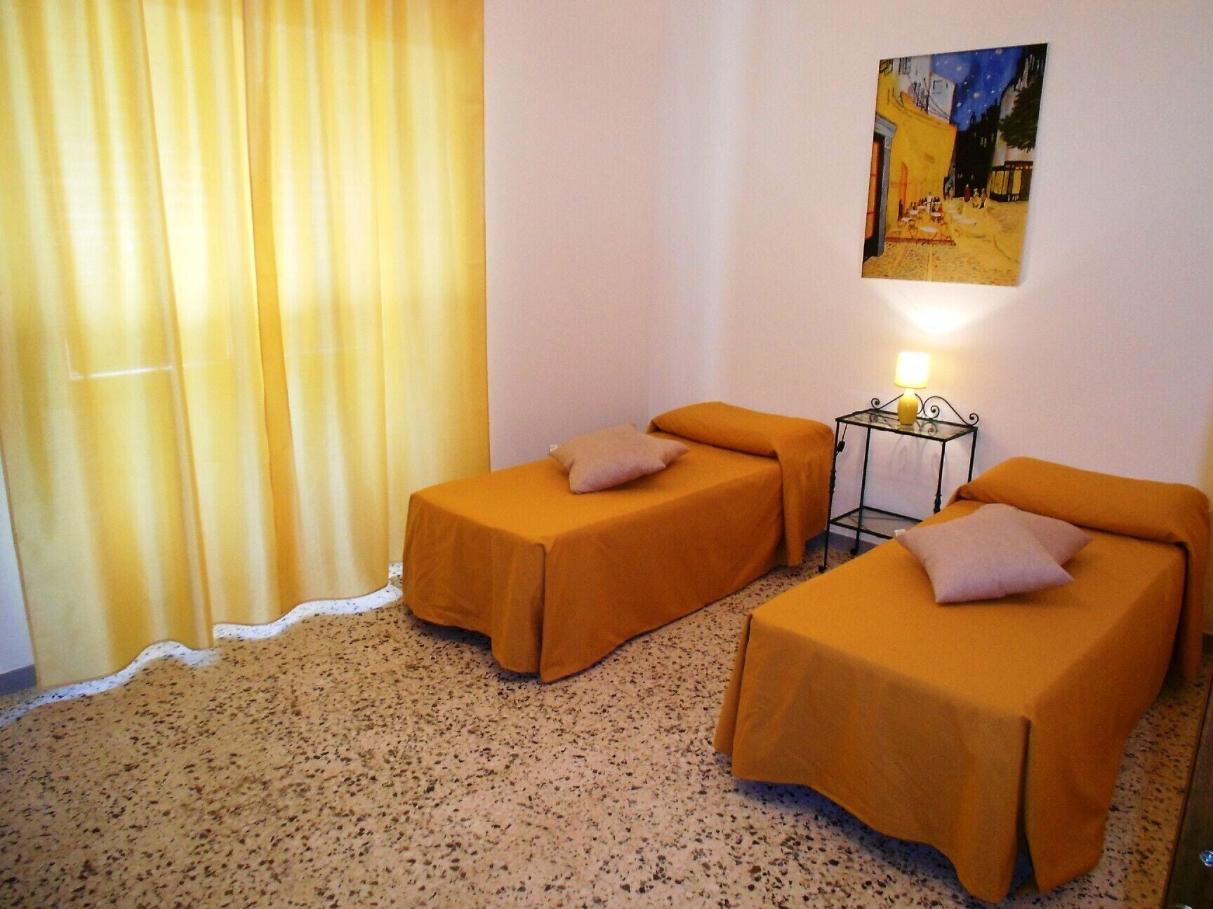 公寓, 2 间卧室 | 2 多间卧室、熨斗/熨衣板