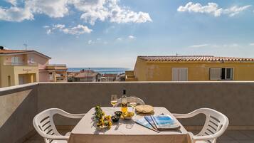 Căn hộ, 2 phòng ngủ | Hiên