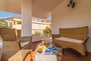 Departamento, 2 habitaciones | Terraza o patio