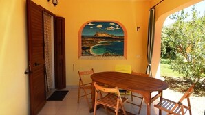Apartment, 2 Bedrooms | Terrace/patio