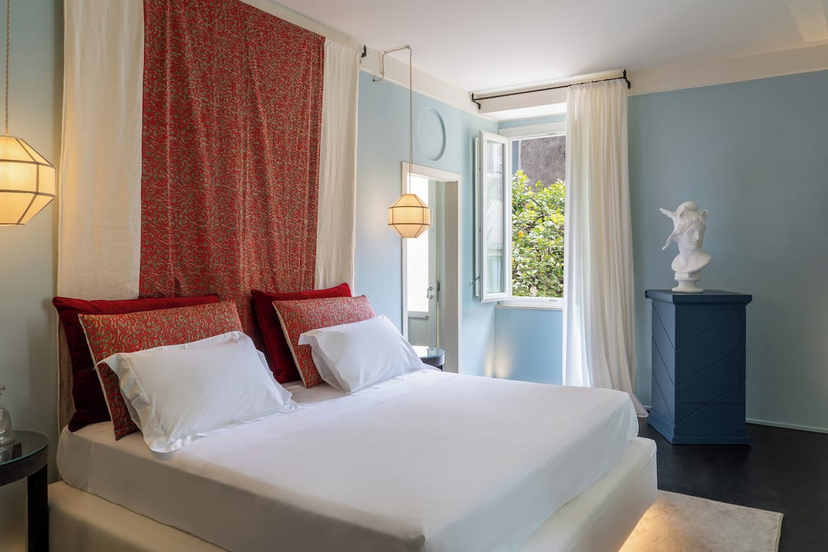 Junior-Suite | 1 Schlafzimmer, Minibar, individuell dekoriert, individuell eingerichtet