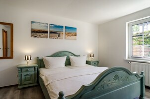 Junior Suite (incl. 50 EUR Cleaning Fee) | Free WiFi, bed sheets