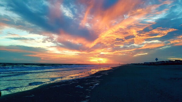 Solsenger og strandhåndklær