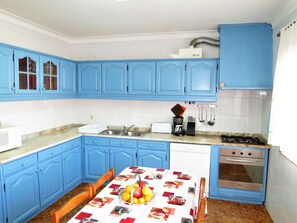 Microonde, forno, lavastoviglie, tostapane