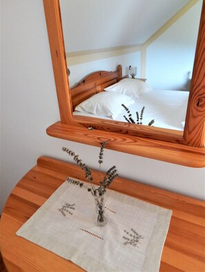 2 bedrooms, WiFi, bed sheets - Family apartment Ana (Ljubno ob Savinji)