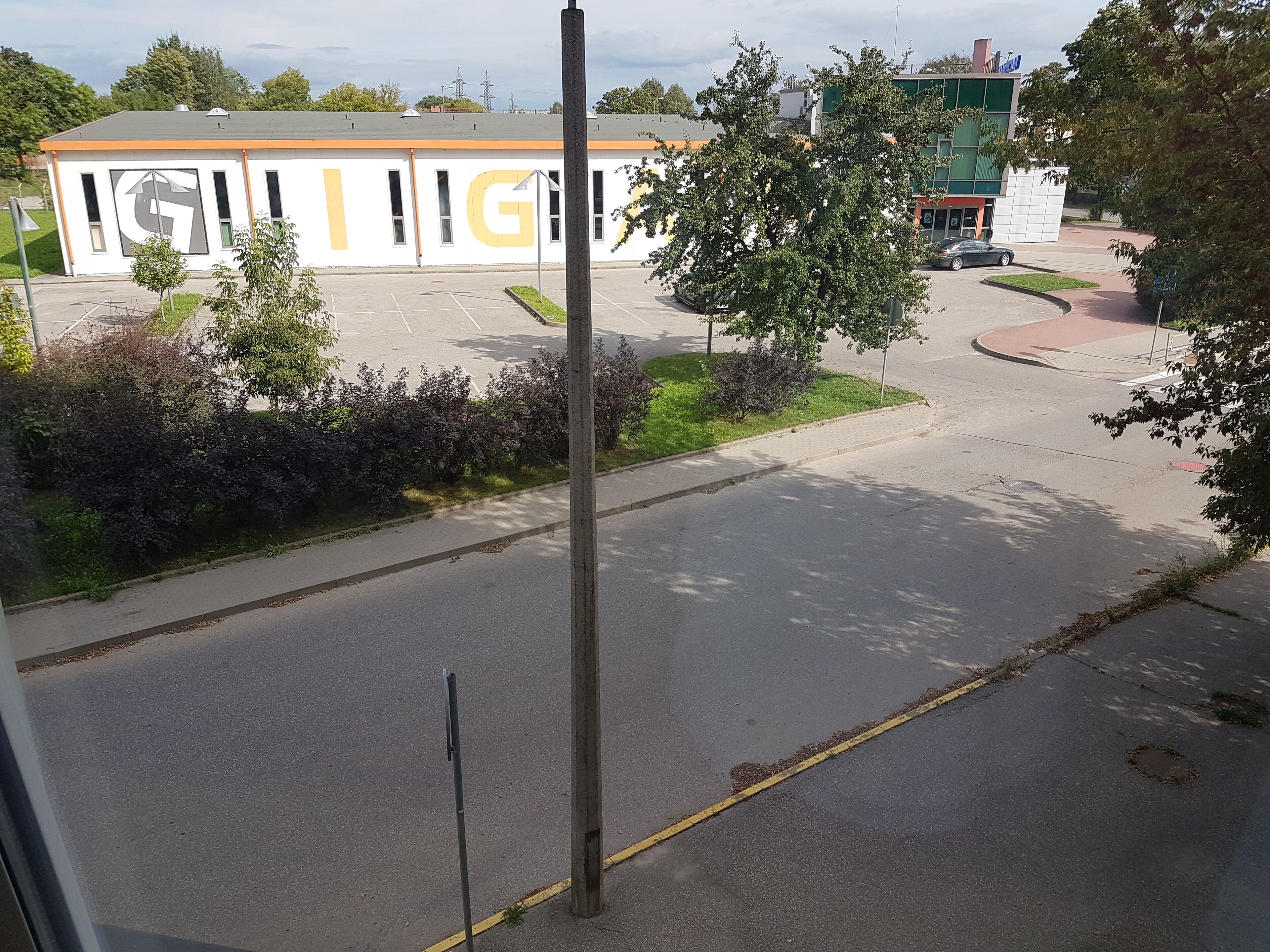 Apartment, 1 Bedroom | Street view