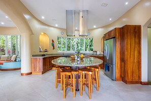 Interior - Casa Tranquilidad + Guest House | 6-Bedroom Luxury Jungle Villa | Manuel Antonio (Manuel Antonio)