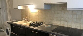 3-Bed Apartment + Parking near Kindarena