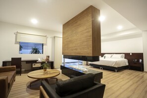 In-room safe, desk, laptop workspace, free WiFi - Loft Hotel Ipiales (Ipiales)