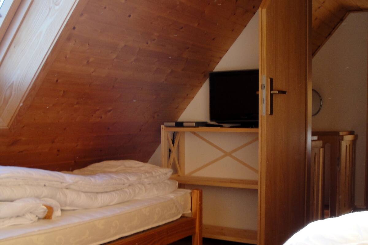 1 bedroom, in-room safe, free cots/infant beds, free WiFi