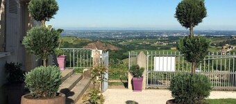 Les Chambres D'alice Dior, Appartement Indépendant