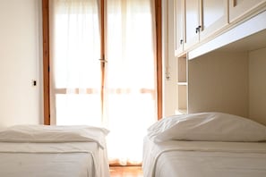 2 Schlafzimmer, Bettwäsche