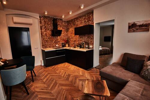 Appartement luxueux | Aire de séjour | Téléviseur connecté de 108 cm avec télévision par câble, téléviseur