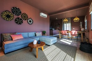 Living area - Calheta Boutique Houses '' Deluxe 2 '' (Arco da Calheta, Madeira)