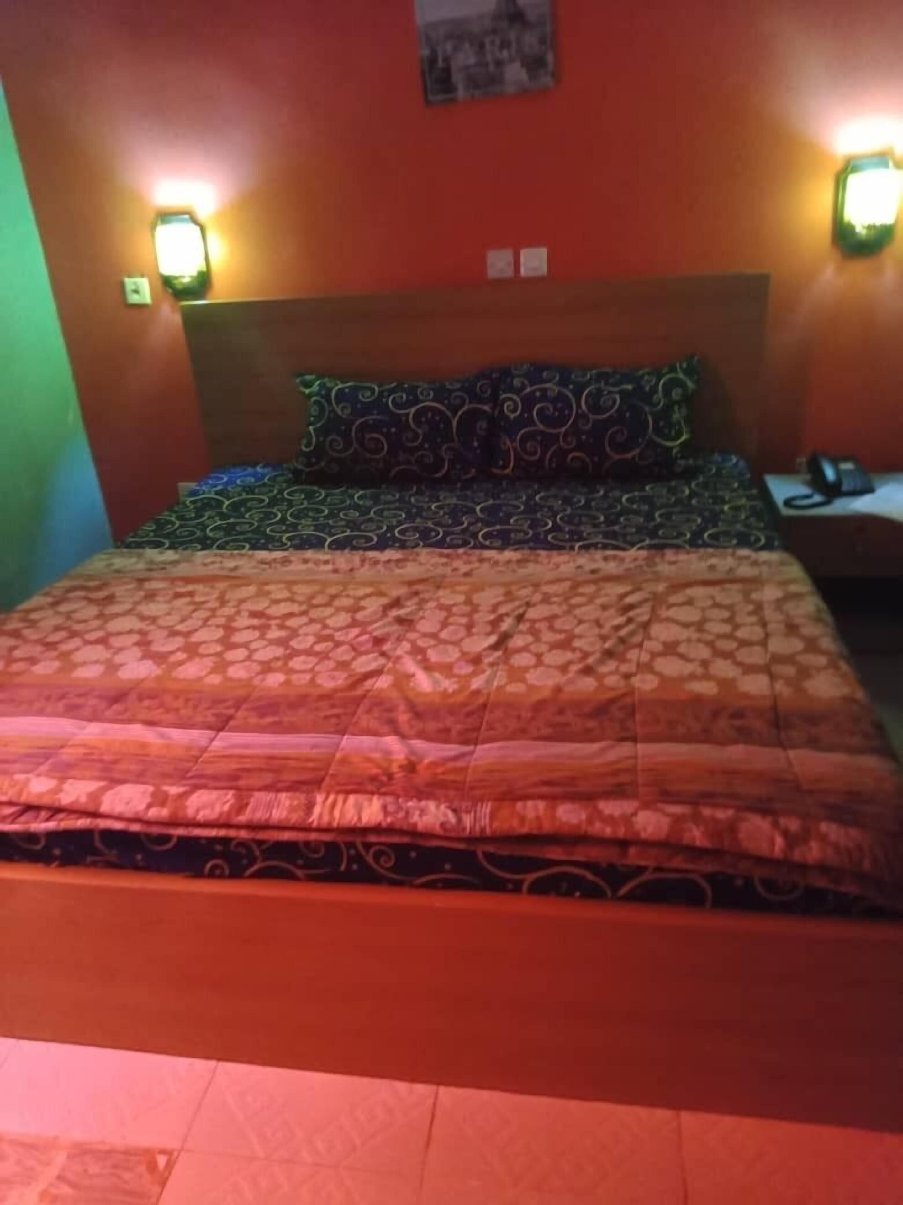 Desk, iron/ironing board, free rollaway beds, bed sheets