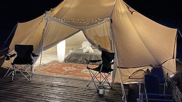 Premier Emperor Tent | Mountain view