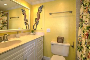 Condo, 2 Bedrooms, Ocean View | Bathroom | Towels - Artsea (Atlantic Beach)