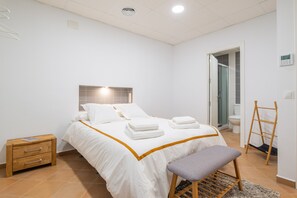 Exclusive Double Room | Down comforters, free WiFi, bed sheets - Benarrabá Hostel (Benarraba)